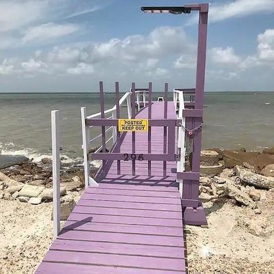 286 S Ocean Drive, Port Lavaca, TX 77979