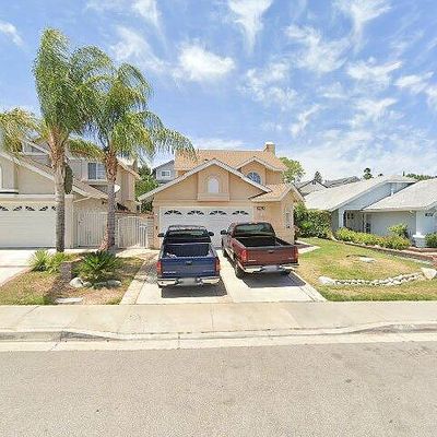 28619 Avocado Pl, Santa Clarita, CA 91390