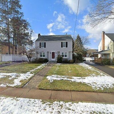 29 Greenhurst Rd, West Hartford, CT 06107