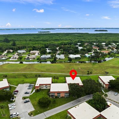 29 Pine Arbor Lane, Vero Beach, FL 32962