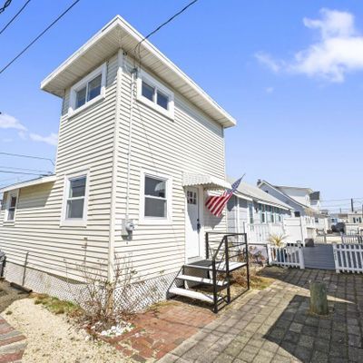 29 Shore Villa Road, Seaside Park, NJ 08752