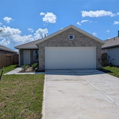 2911 Summer Breeze Way, Angleton, TX 77515