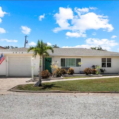 2918 Clark Rd, Sarasota, FL 34231