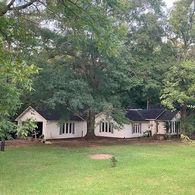 2942 Medlin Rd, Gilmer, TX 75645