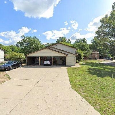 2950 Vineland Ave Se, Grand Rapids, MI 49508