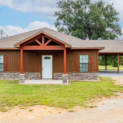 298 Oakwood Rd, Gladewater, TX 75647