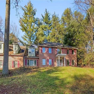 3 Hessian Blvd, Reading, PA 19607