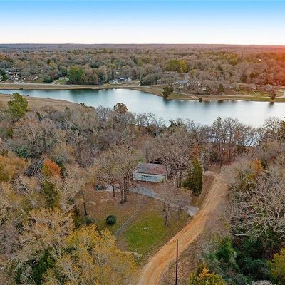 3 Lakeview Cir, Normangee, TX 77871