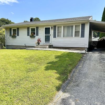 3 Midway Dr, Bethel, CT 06801