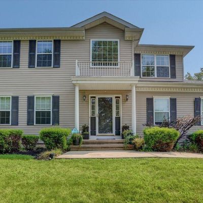 3 Sherrybrooke Dr, Howell, NJ 07731