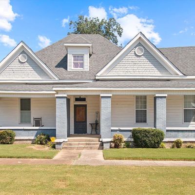 300 W 6th Street, Tuscumbia, AL 35674