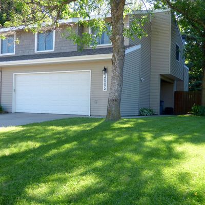 3005 22 Nd St S, Moorhead, MN 56560