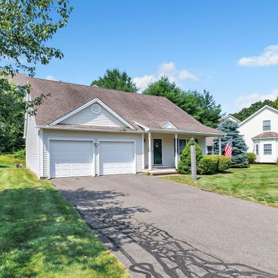 302 Spruce Hill Dr, Oxford, CT 06478