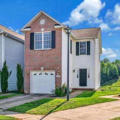 35102 Sara Ct, Locust Grove, VA 22508