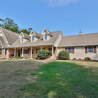 3523 Timber Ln, Slatington, PA 18080