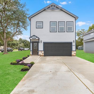 3525 7th Street, Brookshire, TX 77423