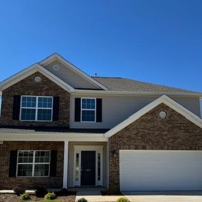 3537 River Farm Drive, Kernersville, NC 27284