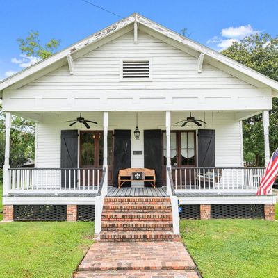 356 Courthouse St, Port Allen, LA 70767