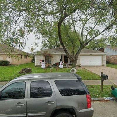 3607 Sunshine Ln, Pasadena, TX 77505