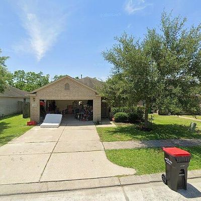 3615 Apache Meadows Dr, Baytown, TX 77521