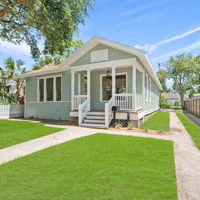 3619 Bernardo De Galvez Avenue, Galveston, TX 77550