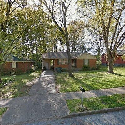 3625 Hallbrook St, Memphis, TN 38127