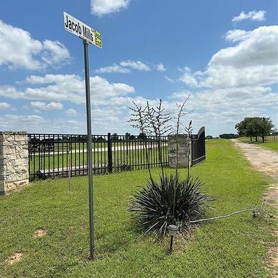 36677 Tract 4 A Brumlow Road, Hempstead, TX 77445