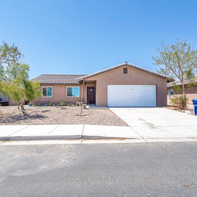 3684 S Laura Way, Yuma, AZ 85365