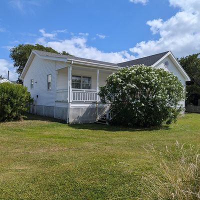 369 Lighthouse Rd, Ocracoke, NC 27960