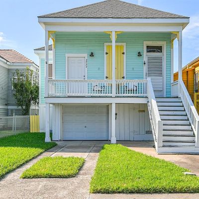 3724 Ursuline Street, Galveston, TX 77550