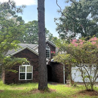 3741 Oakwood Dr Se, Southport, NC 28461