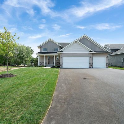 37561 Granite Ct, North Branch, MN 55056