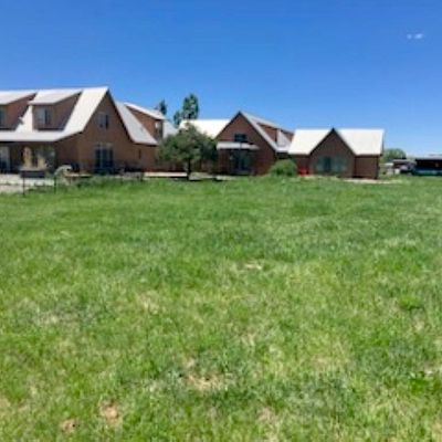 38 Christina Garcia Ln, Taos, NM 87571