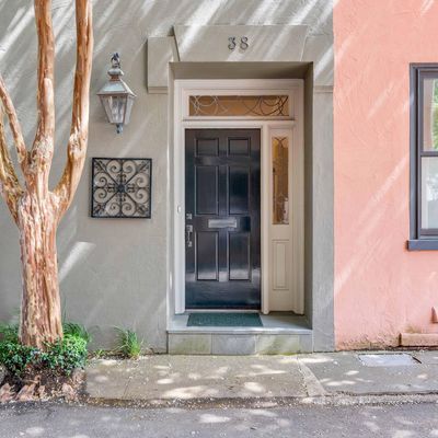 38 Elliott St, Charleston, SC 29401