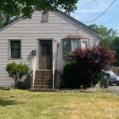 38 N Laurel Ave, Iselin, NJ 08830