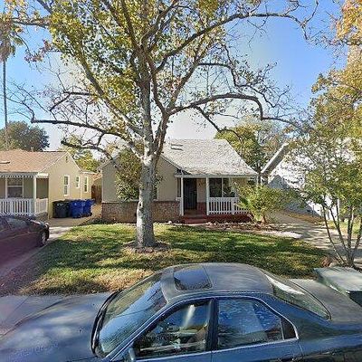 3804 42 Nd St, Sacramento, CA 95820