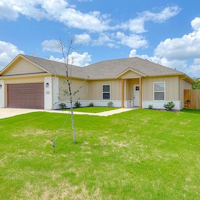 3820 Skylane Ave, Corsicana, TX 75110