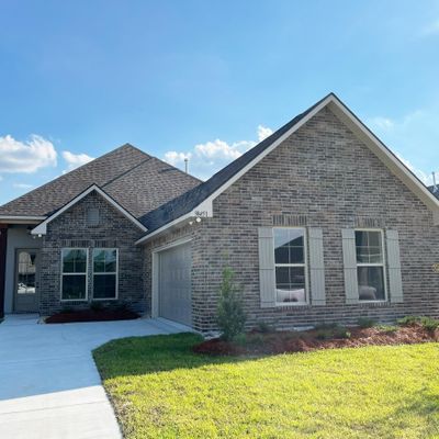 38451 Parliament Dr, Prairieville, LA 70769