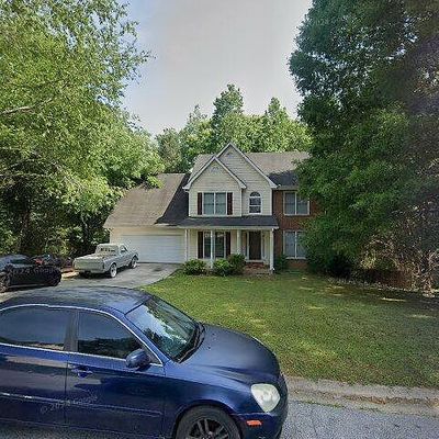 3890 Willowmeade Dr, Snellville, GA 30039