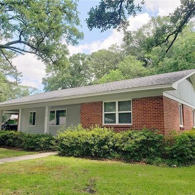 39 Lourando Drive W, Mobile, AL 36606