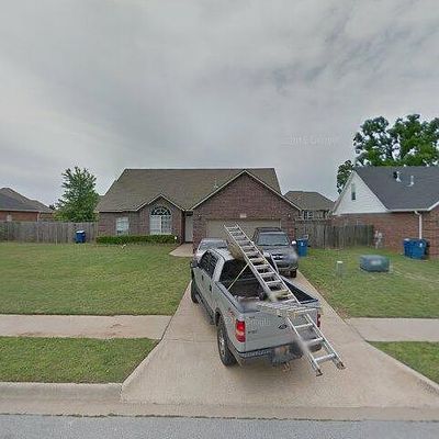 3908 Sw Hawthorne St, Bentonville, AR 72713