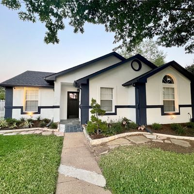 3914 Cochise Dr, Balch Springs, TX 75180