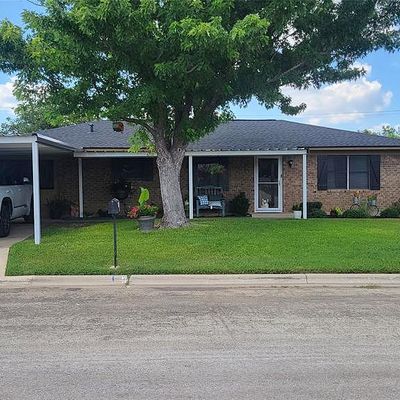 3920 Countryside Drive, Brownwood, TX 76801