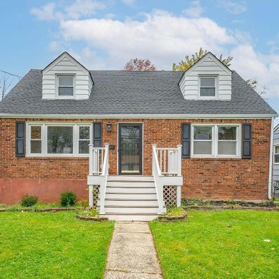 33 1st Amherst Avenue, Colonia, NJ 07067