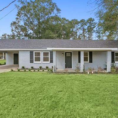 33007 Duff Rd, Walker, LA 70785