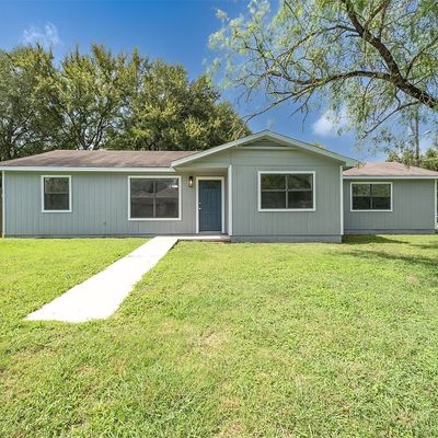 331 Lamaloa Ln, Bastrop, TX 78602