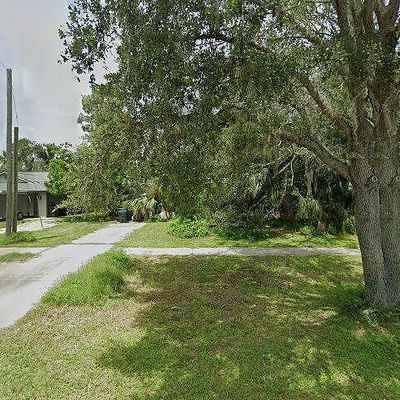 3311 S Salford Blvd, North Port, FL 34287