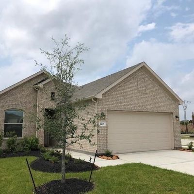 3311 Tranquility Lane, Baytown, TX 77521