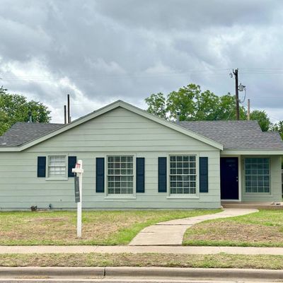 3313 26 Th St, Lubbock, TX 79410