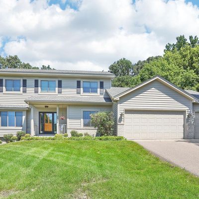 3325 Rolling Hills Dr, Saint Paul, MN 55121